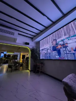 لنزو مهرشهر