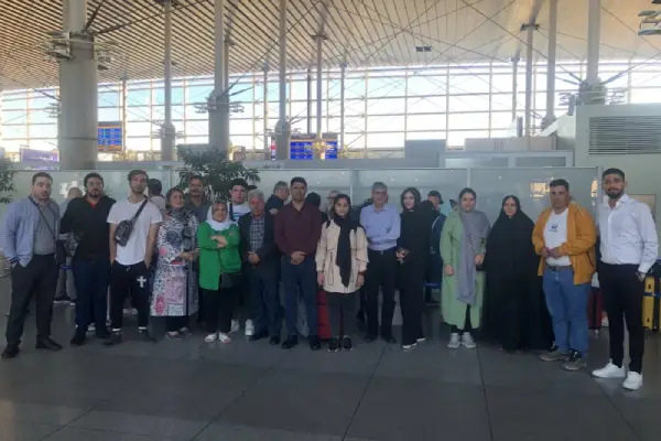 آکادمی آموزشی پارلا