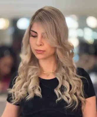 رنگ مو مونا یزدانی در سعادت آباد تهران