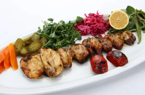 غذا ایرانی الف سعادت آباد