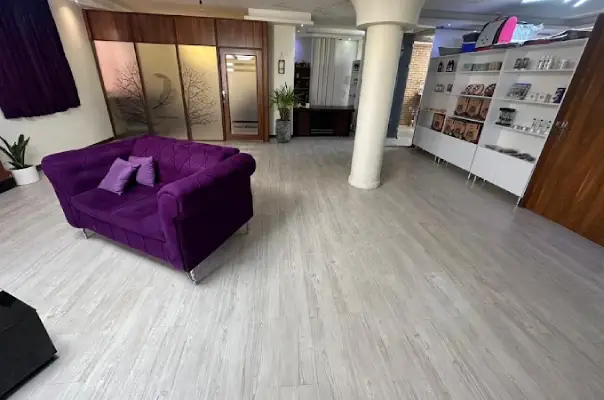 مجموعه پتی بل در سعادت آباد