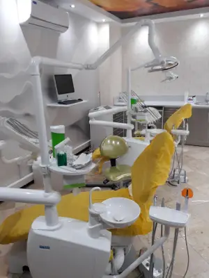 کلینیک دندانپزشکی آریانا