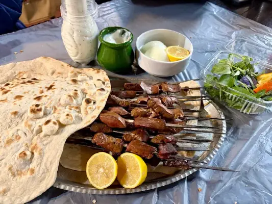 رستوران شبزدگان در سعادت آباد
