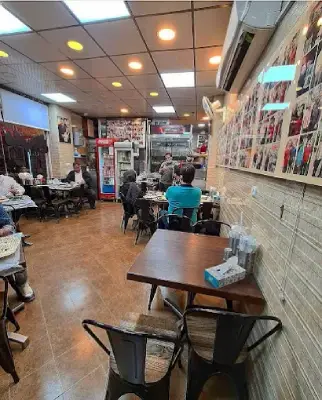 کبابی شبزدگان